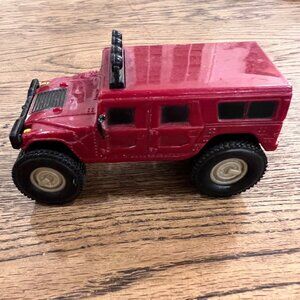2006 Humvee McDonald's Red Hummer H1 4" Plastic Scale Model